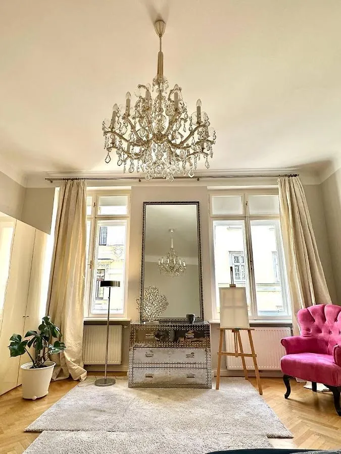 Stephansdom Apartment Viyana